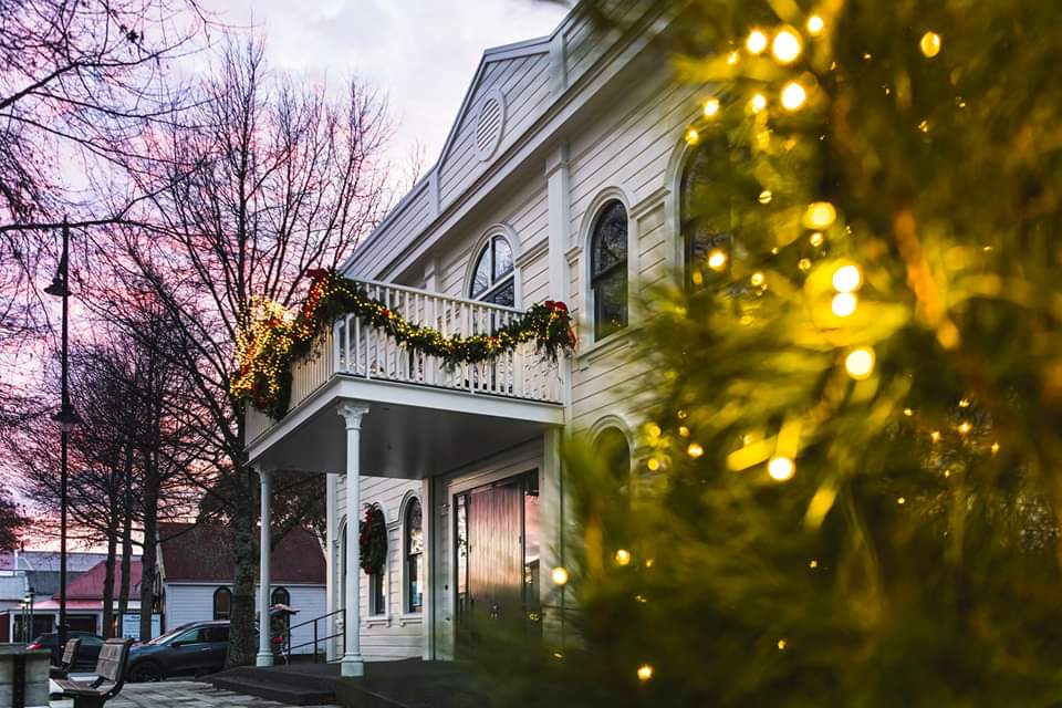 Greytown Winter Christmas Market in the Town Hall this weekend